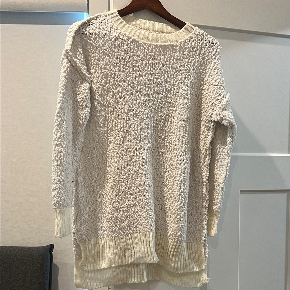 Elegant Cream Textured Sweater